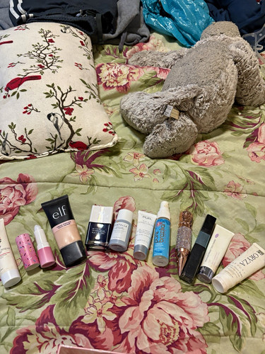 Assorted beauty lot - lot, hydrating