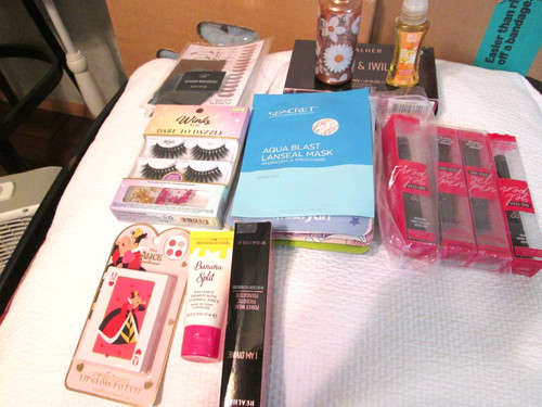 Lot miscellaneous cosmetic - lot,