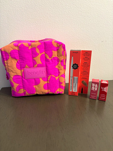 Benefit makeup gift set - benefit,