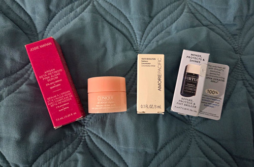 Luxury skincare sample - lot, –