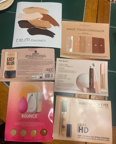 Foundation sample cards huda - 6,