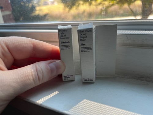 Rare beauty mini - size, liquid